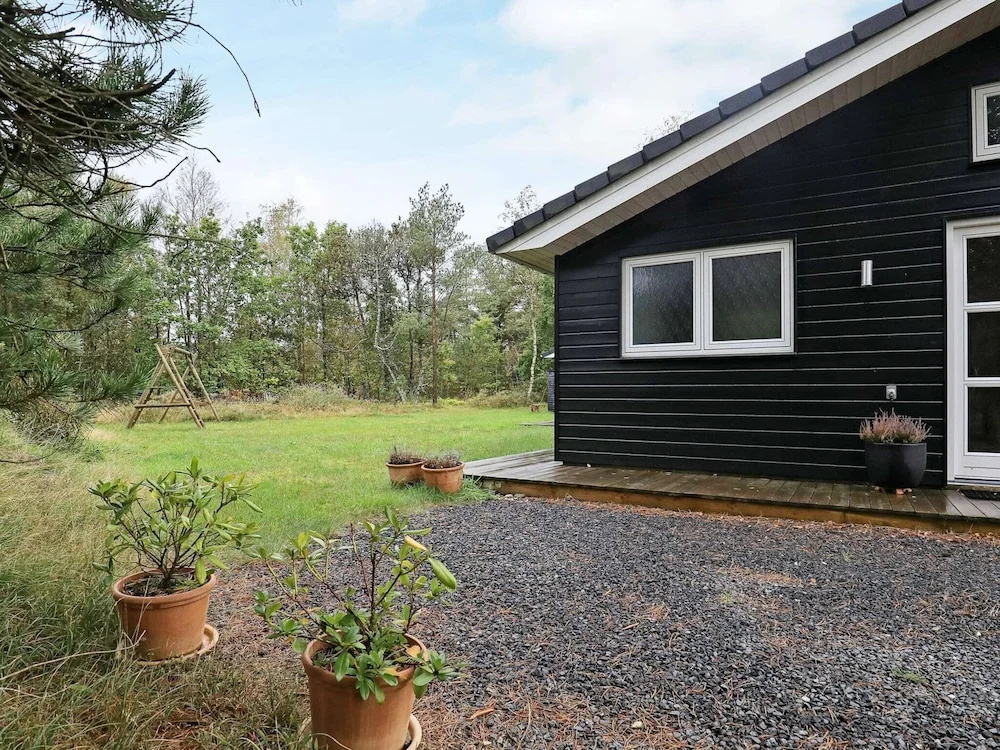 6 Person Holiday Home in Albaek