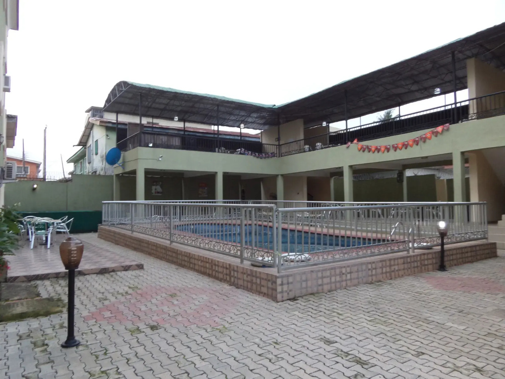 Akma Signature Hotel & Suites