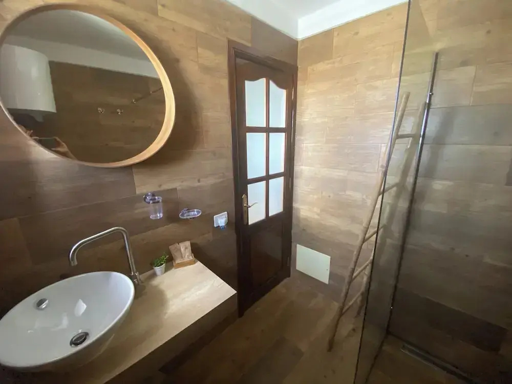 1 Bedroom Comfort Apartment with balcony and with sea view