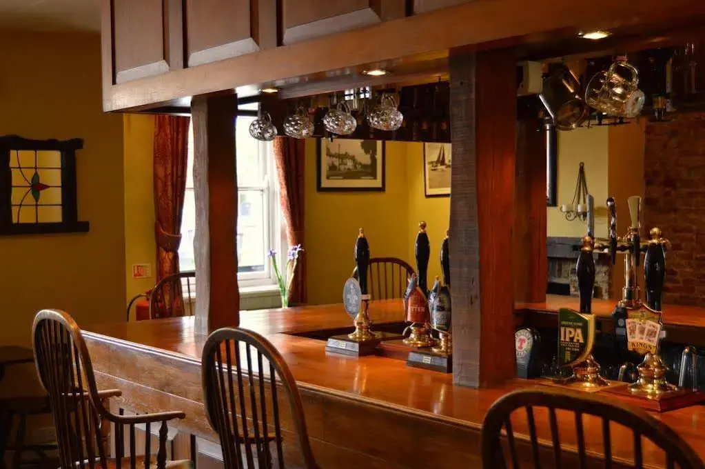The Crown Hotel - Général