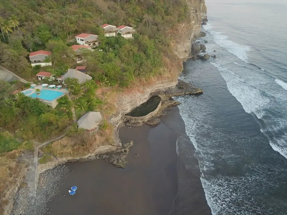 Beach & Waterfront