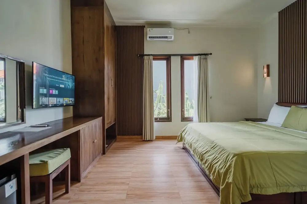 Отель You Suite Seminyak в Куте