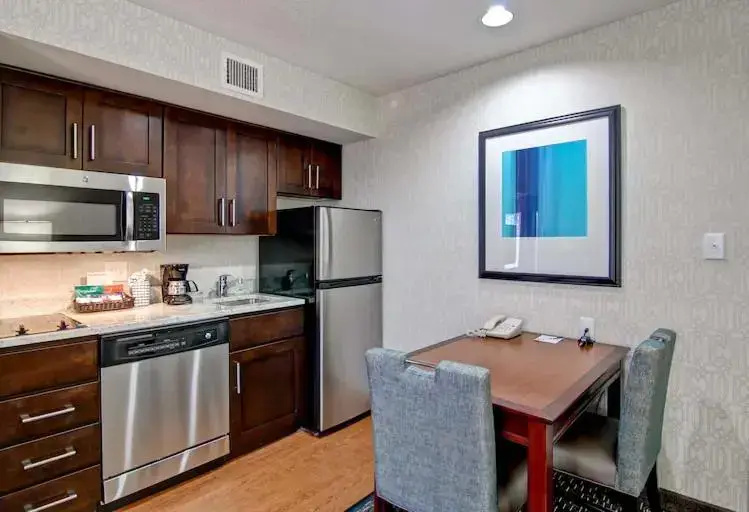 Homewood Suites By Hilton Memphis Poplar - Chambres
