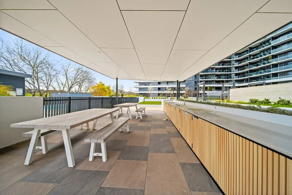 2-bed Haven: Impeccable Interiors & Chic Amenities
