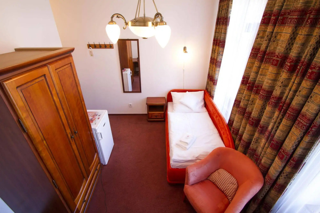 Hotel Grand - Général