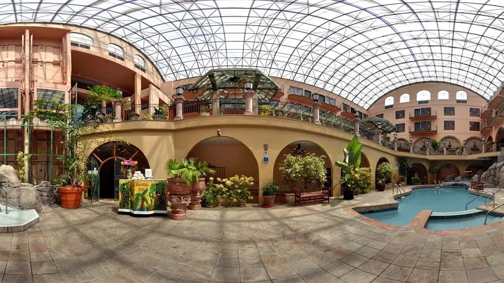 Pacific Inn Resort & Conference Center - фото 16