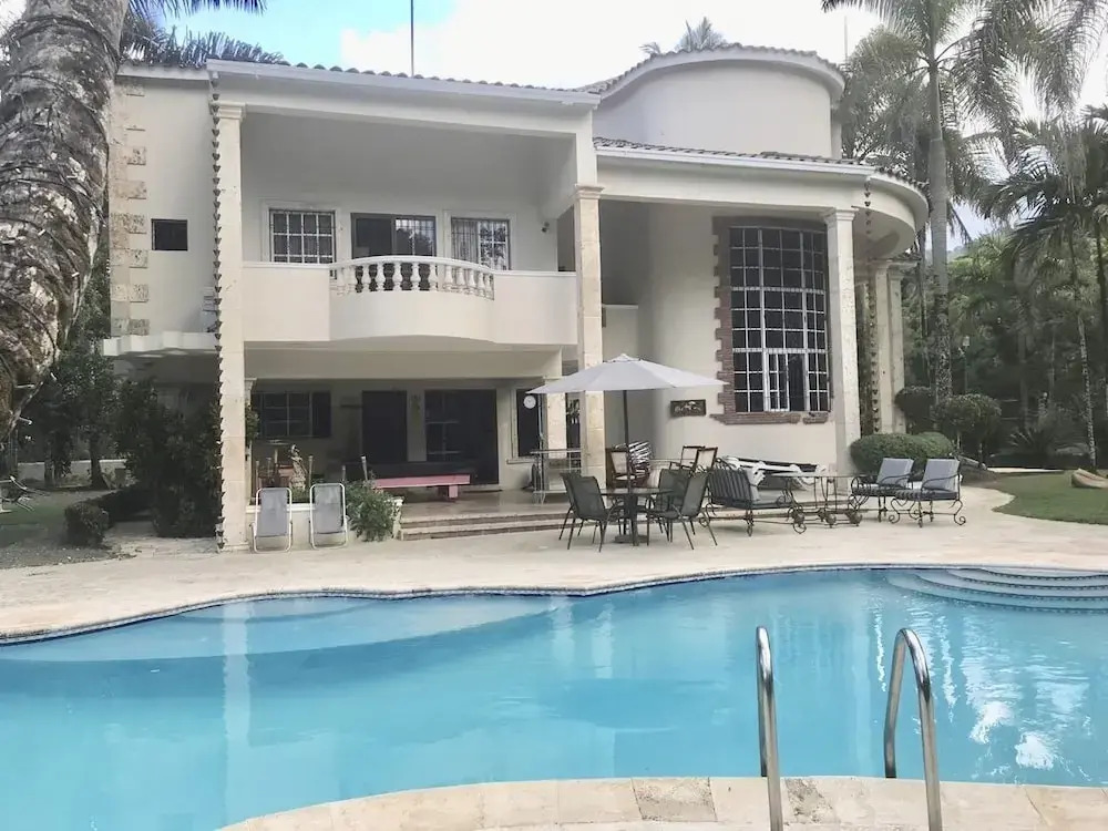 Отель Villa Enersula Marina в Бонао