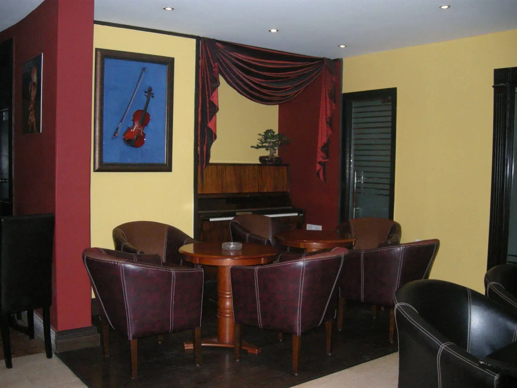 Hotel photo 10