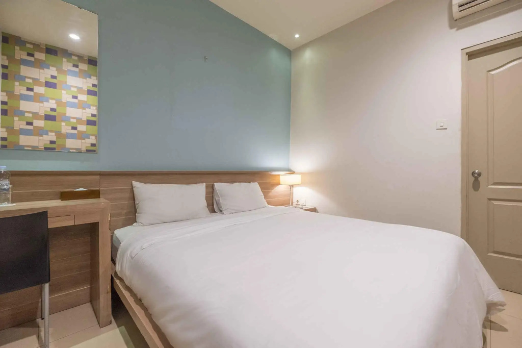 Superior Double room (full double bed)
