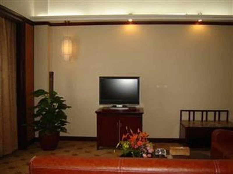 Huayue Hotel