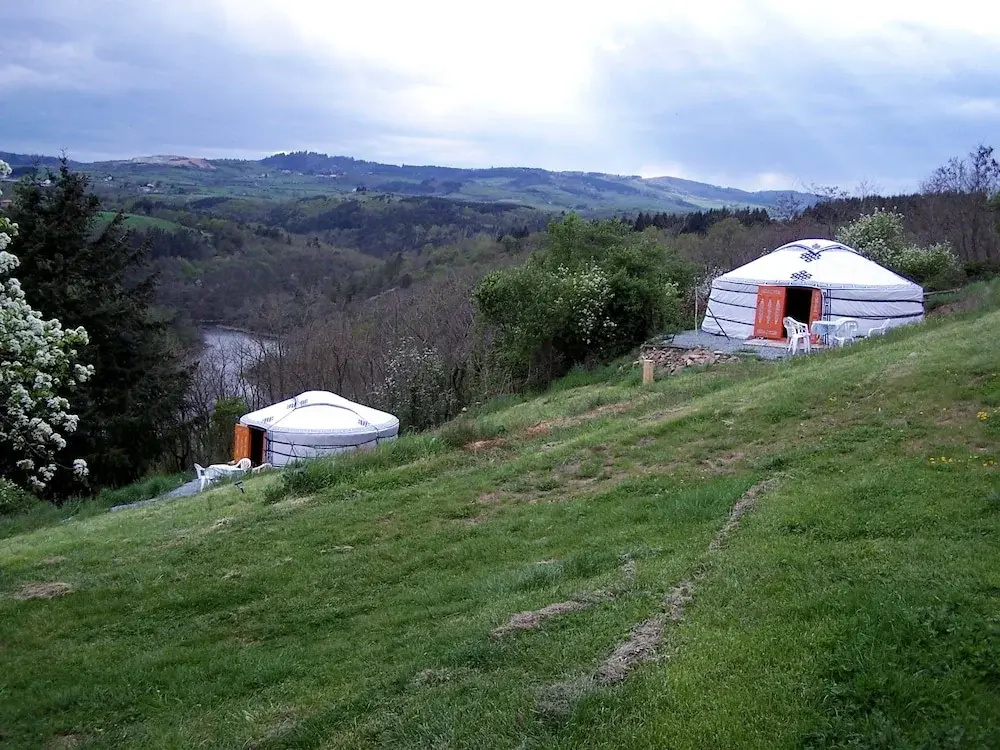 Yourtes - La Ferme de la Source