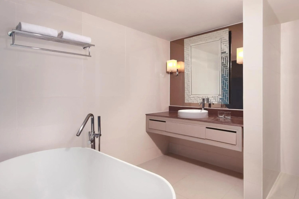 Sheraton Bandung Hotel & Towers - фото 43