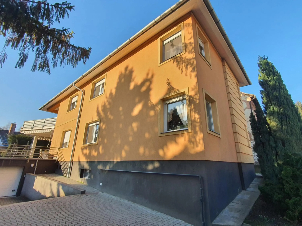Adel Apartman