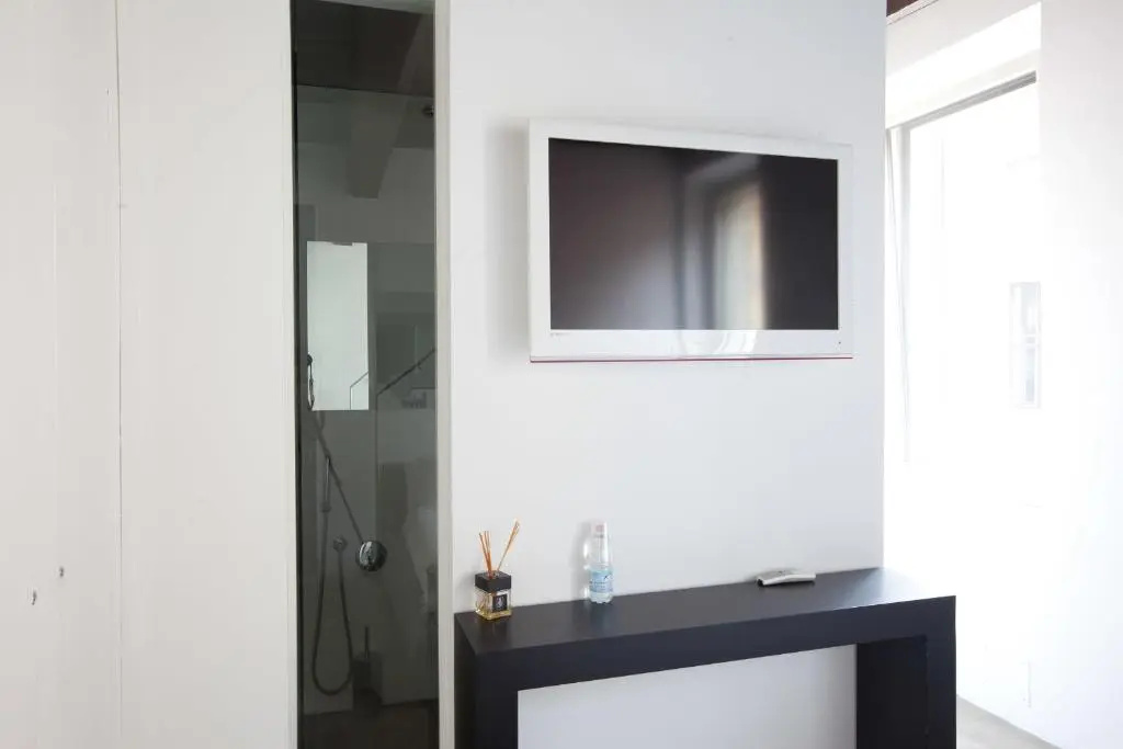 Economy room