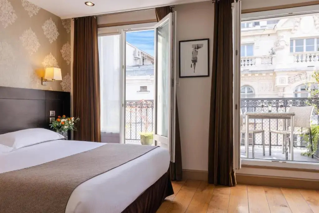 Superior Double room (full double bed)