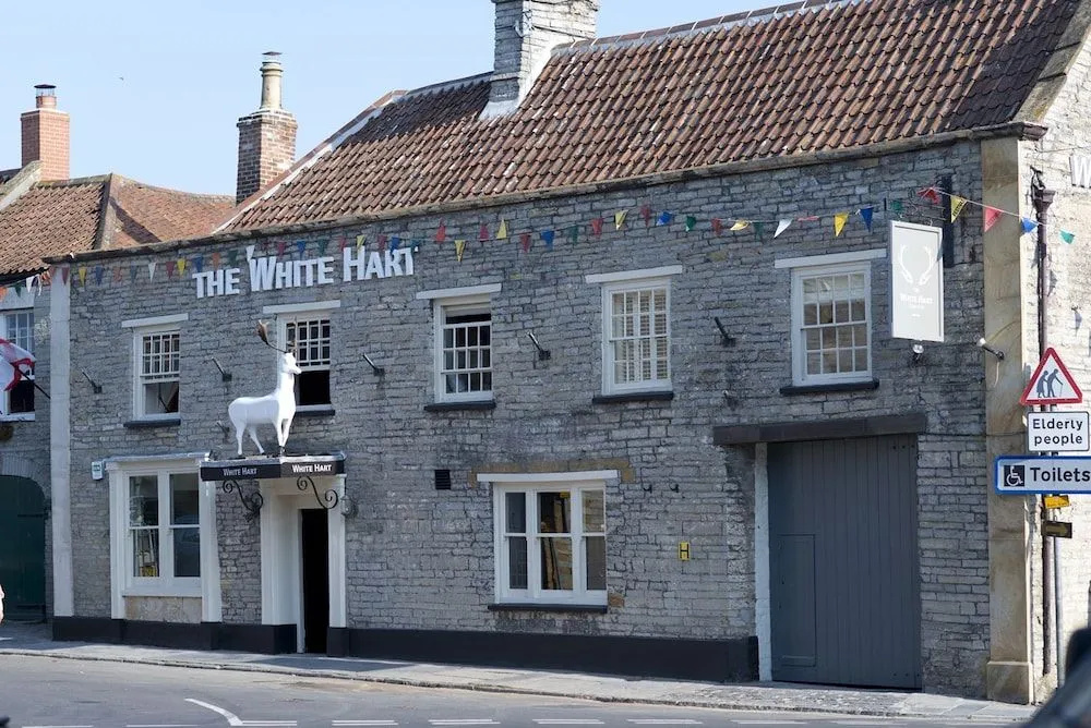 The White Hart Somerton