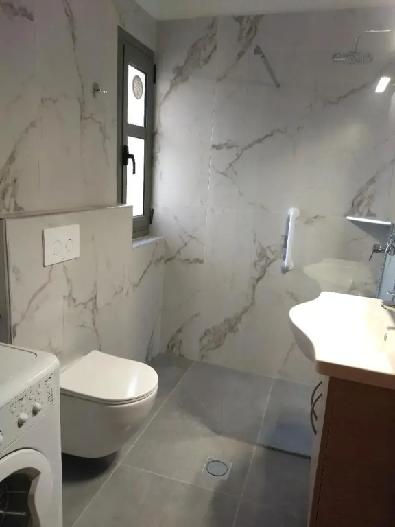Premium Apartment