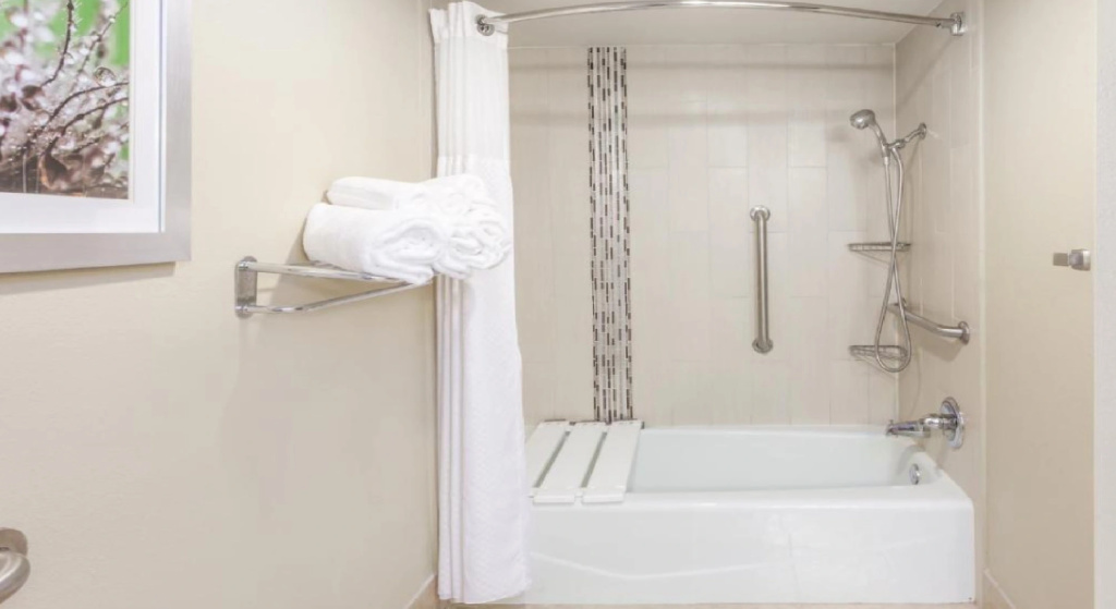 Holiday Inn Hotel & Suites Oklahoma City North by IHG - Général