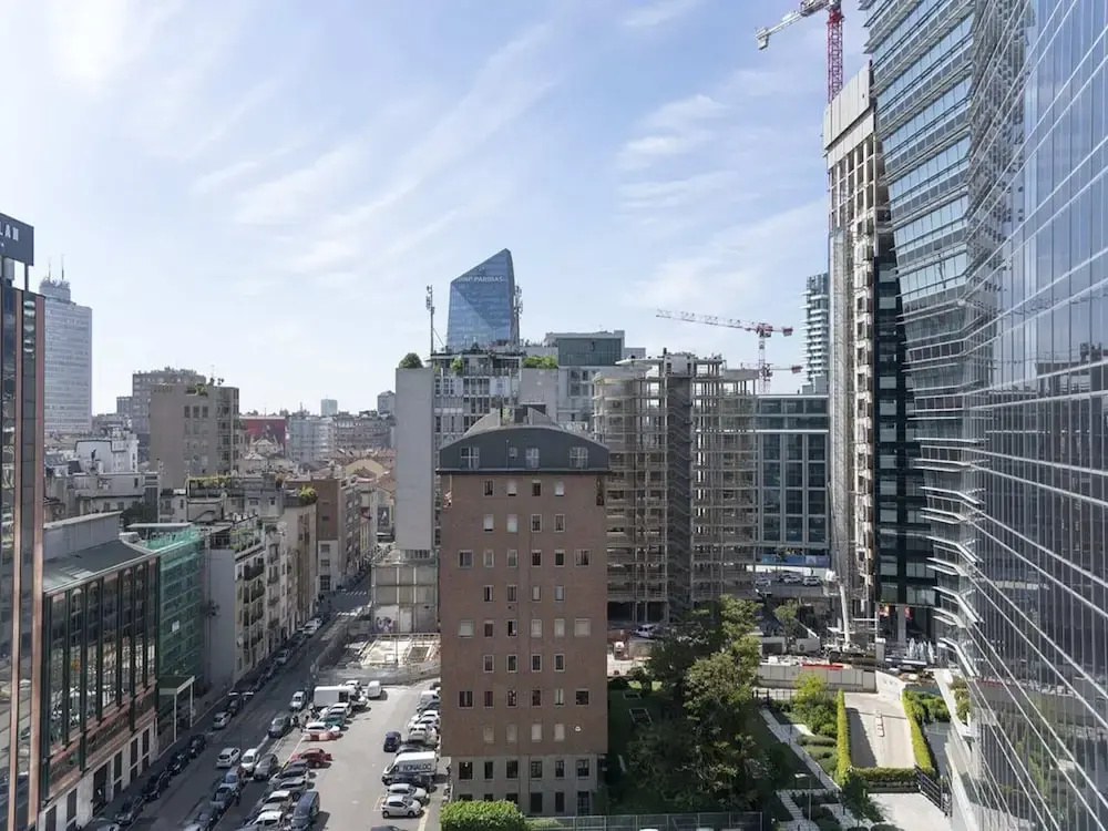 Design Flat W/terrace, Porta Nuova