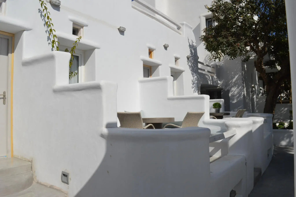 2 Bedrooms Apartment with balcony