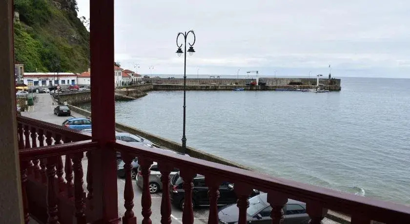 Beach & Waterfront