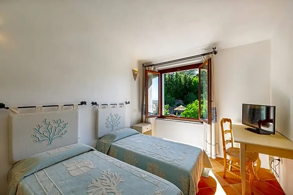 Standard Double room (twin beds)