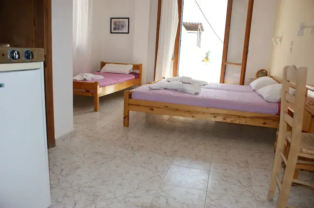 Standard Triple room with balcony and with sea view