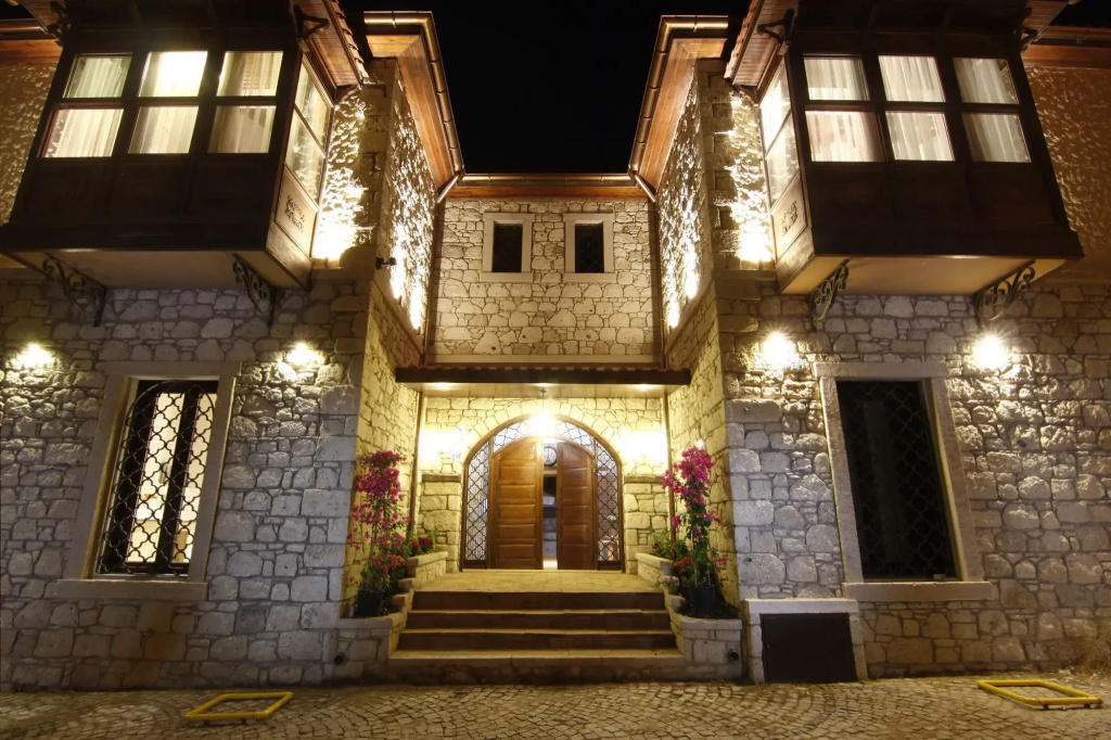 Hotel photo 1