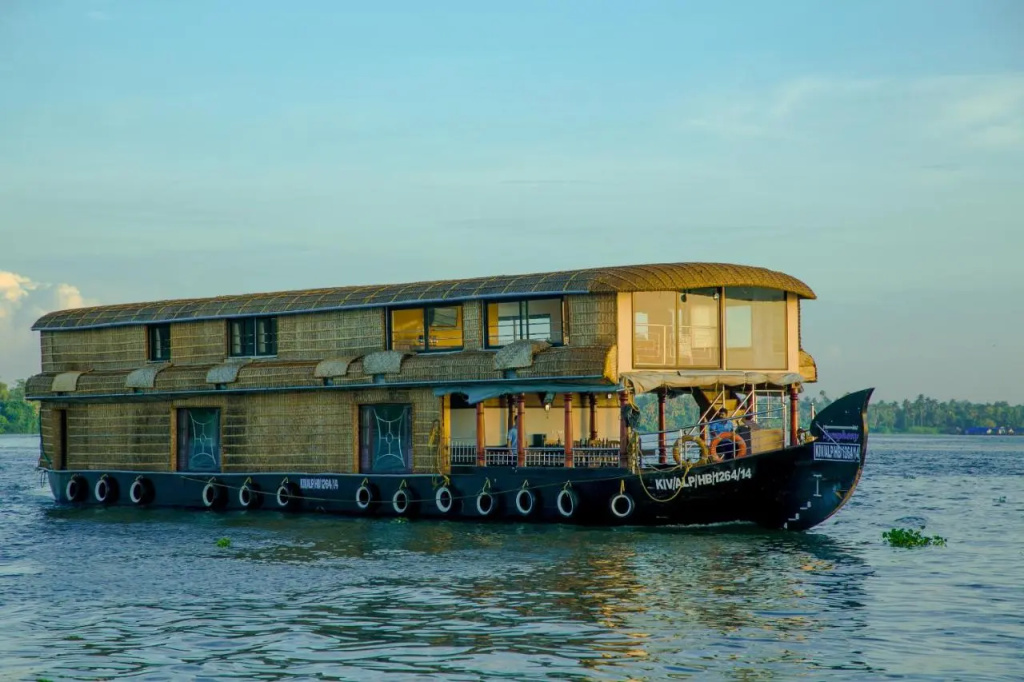 Harmony Houseboats - Général