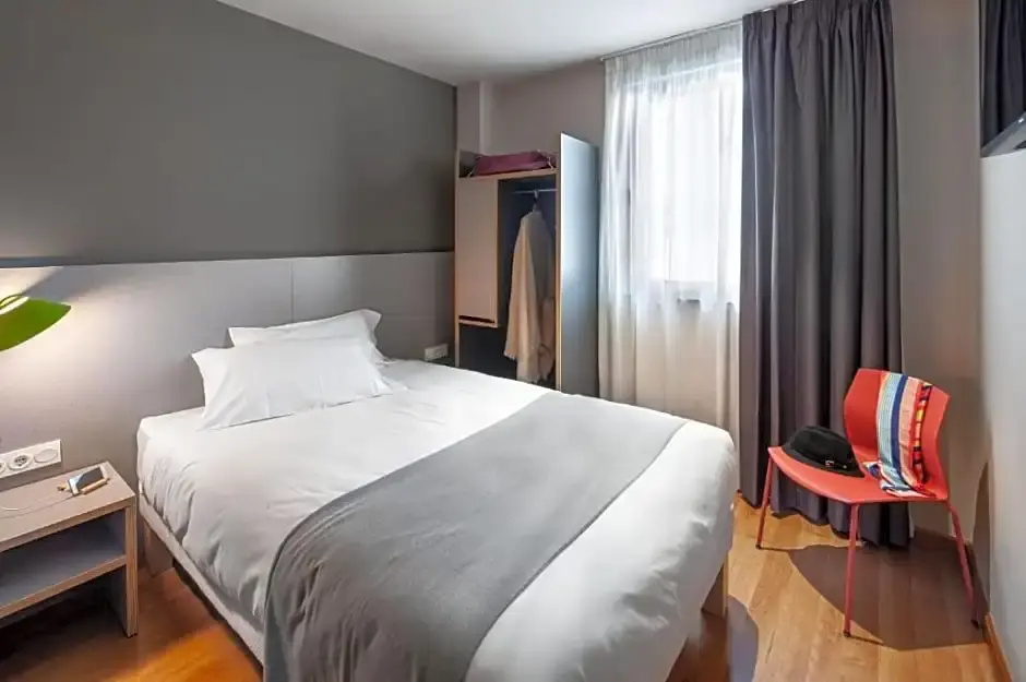 Standard Suite
