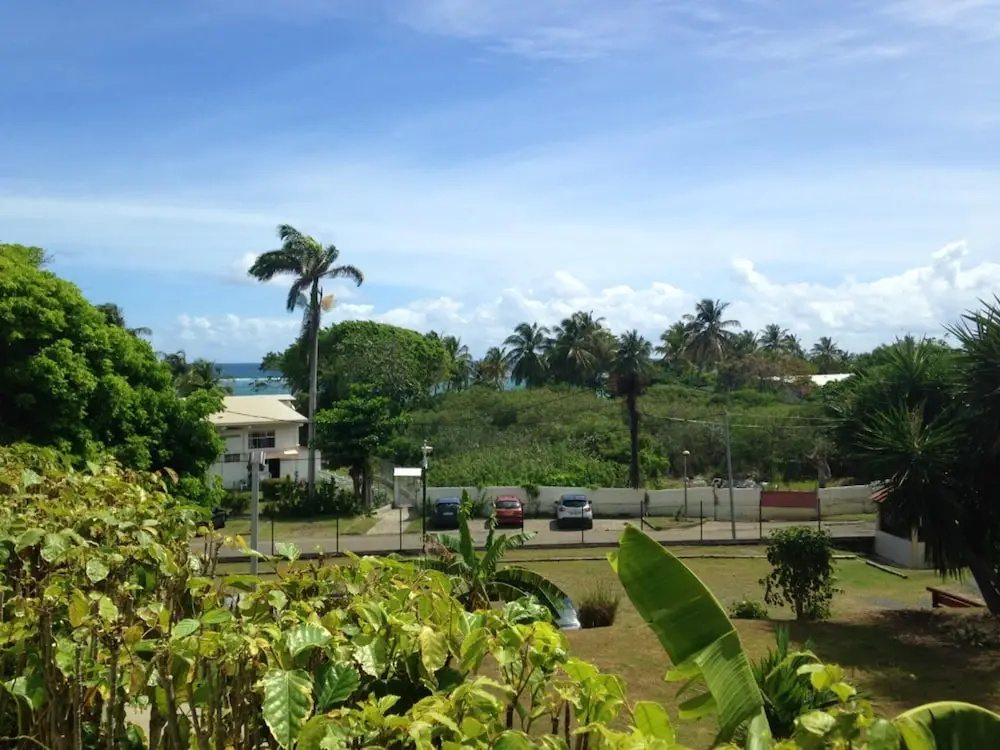 Studio in Le Moule, With Terrace and Wifi - 50 m From the Beach