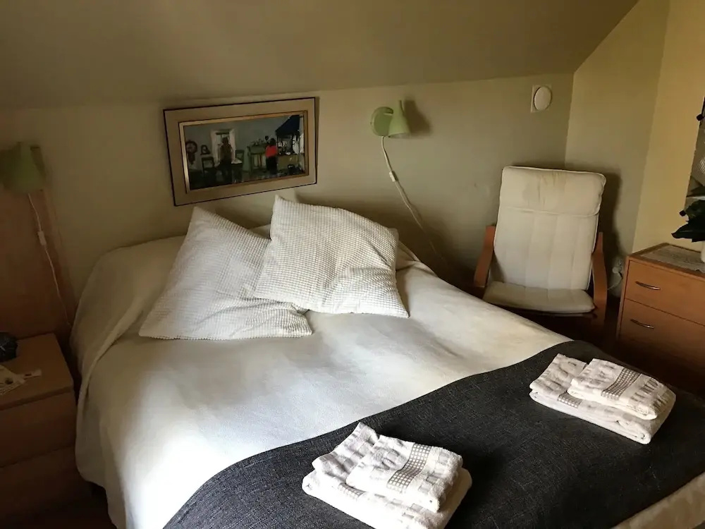 Standard Double room (full double bed)
