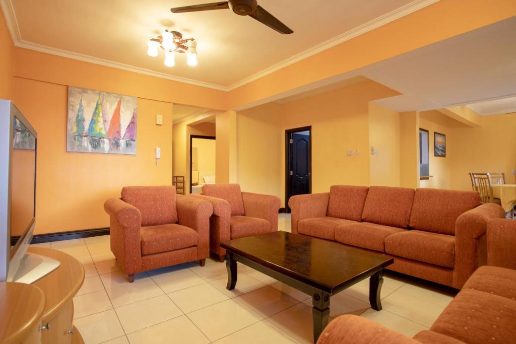 Marina Vacation Condos @ Marina Court Resort Condominium