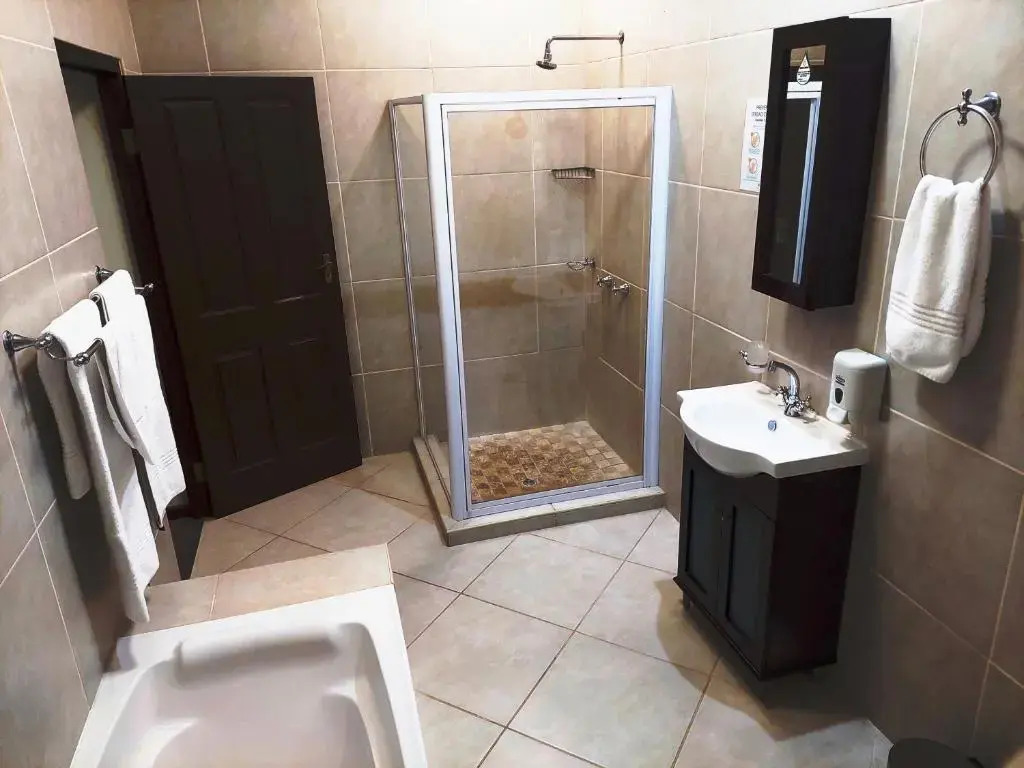 Deluxe Double room full double bed