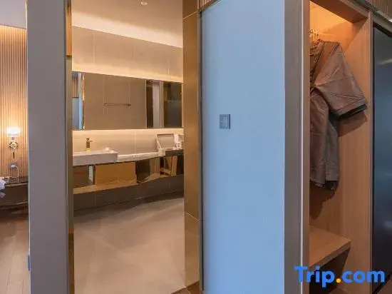 Premier Double room (twin beds)