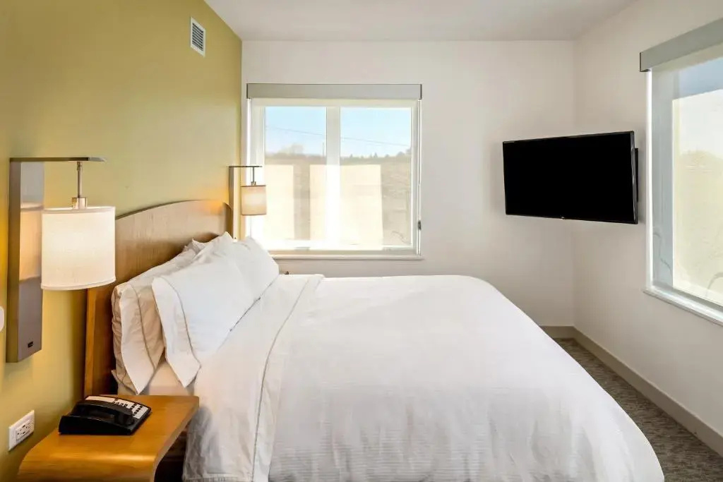 1 Bedroom Executive Double Suite (full double bed)