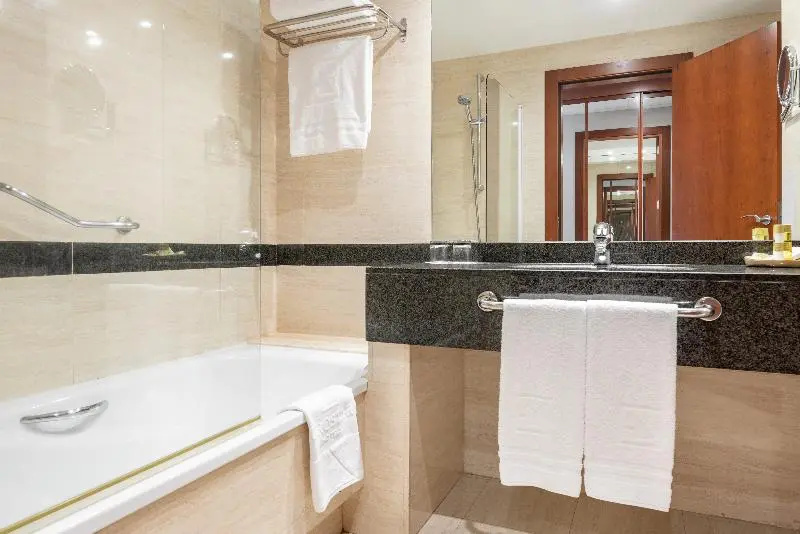 Eurostars San Lazaro - Chambres