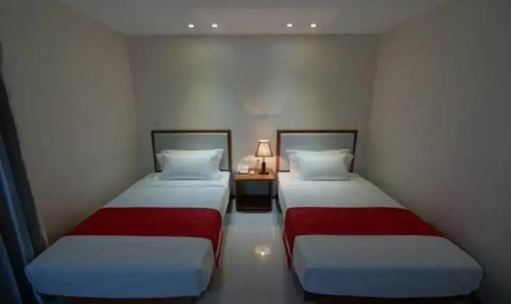 Yadanar Theingi Hotel - Chambres
