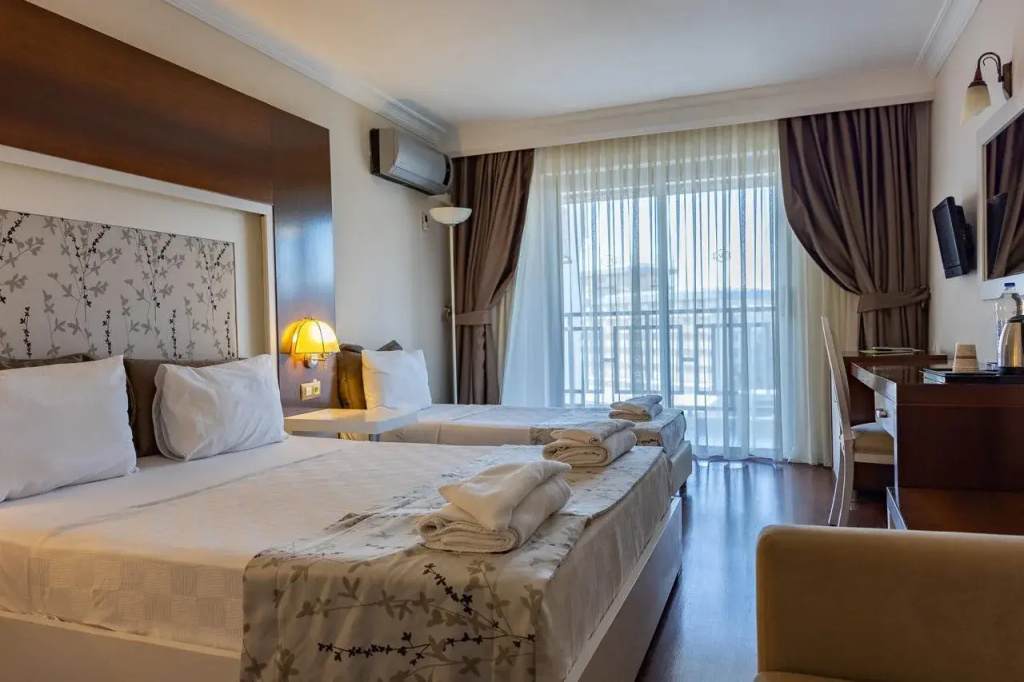 Hotel photo 2