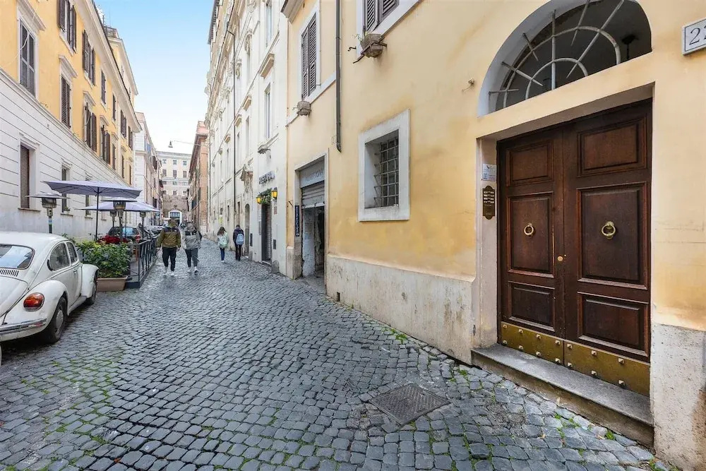 Rental in Rome Secret Terrace Apartment
