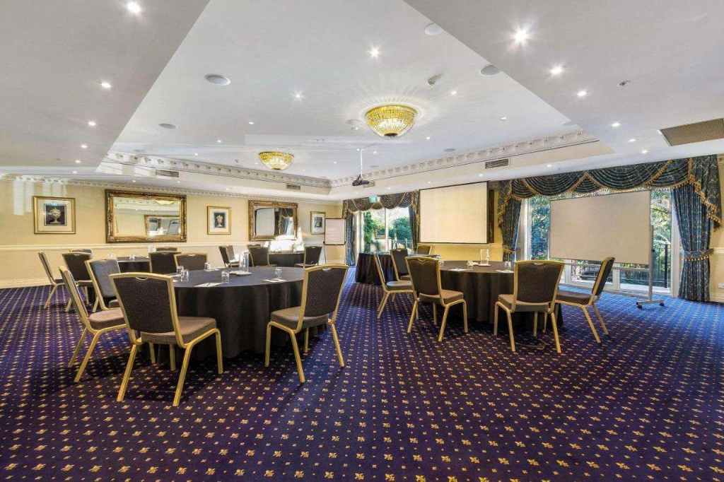 Canterbury International Hotel - Général