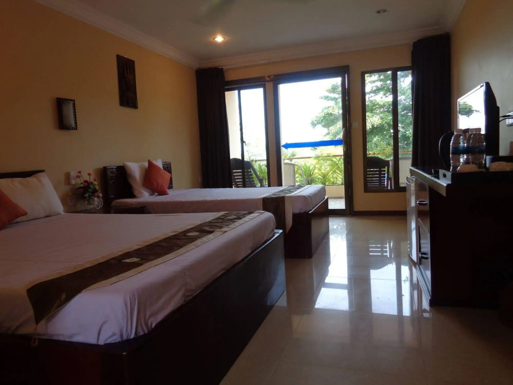 Hotel photo 13