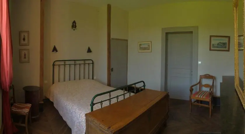 Voir la photo 2 — Le Bout du bois