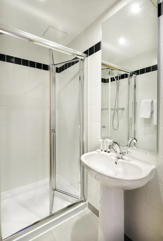 Cork International Hotel - Chambres