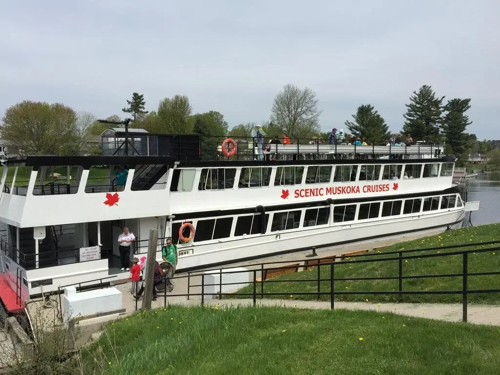 Tree Tops Bed And Breakfast