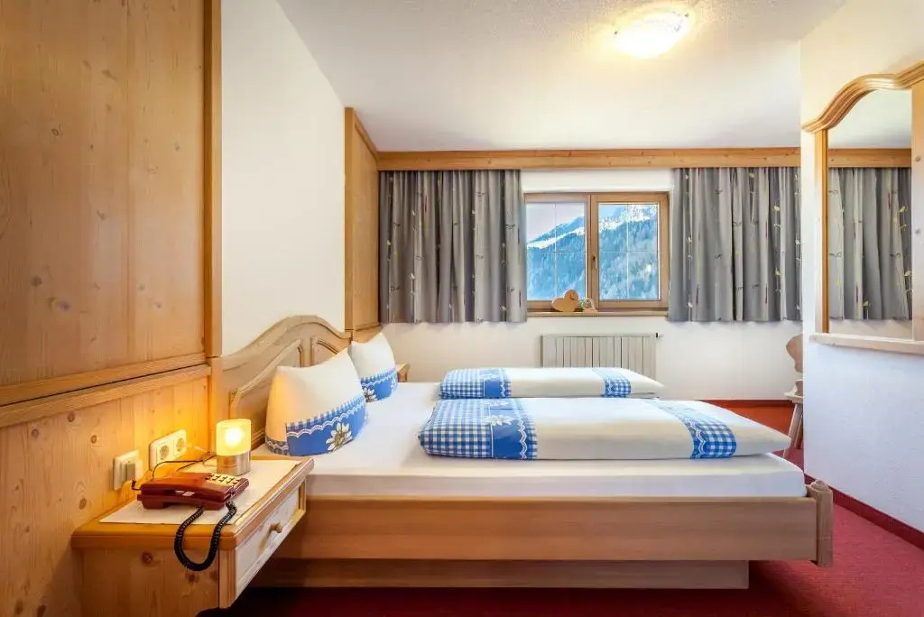 2 Bedrooms Apartment with balcony