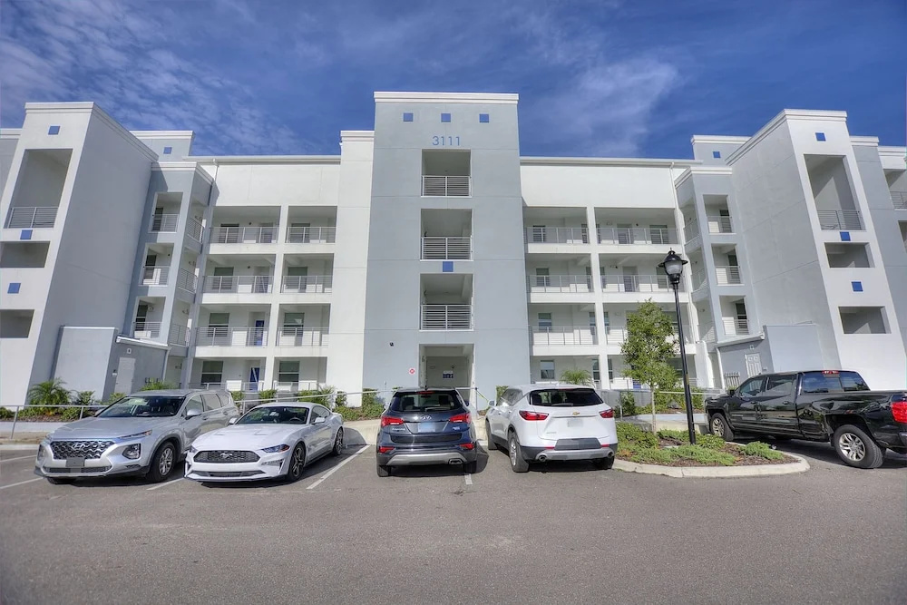 Fireworks @ Night -storey Lake By Shine Villas 709 2 Bedroom Apts