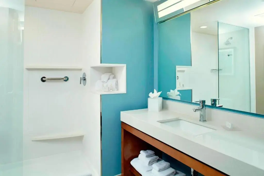 Courtyard Orlando Lake Nona - Chambres