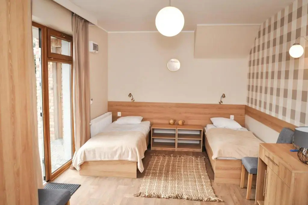 Economy room