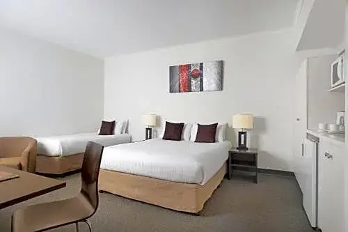 Double Studio (twin beds)